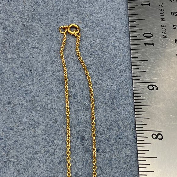 Kelly Waters Snowflake Pendant Pewter Necklace Gold Textured Delicate Chain Wint - Picture 12 of 13